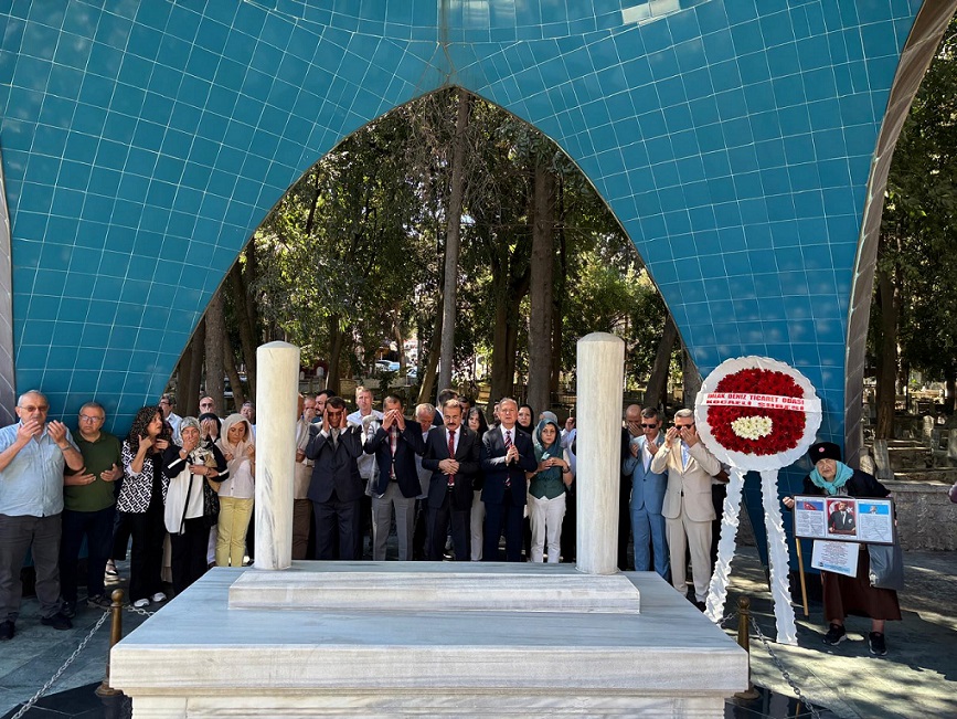 KAYMAKAMIMIZ SAYIN KEMAL İNAN 4 TEMMUZ KARAMÜRSEL'İN DÜŞMAN İŞGALİNDEN KURTULUŞ TÖRENİNE KATILDI.